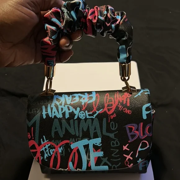 Graffiti handbag - Picture 4 of 6